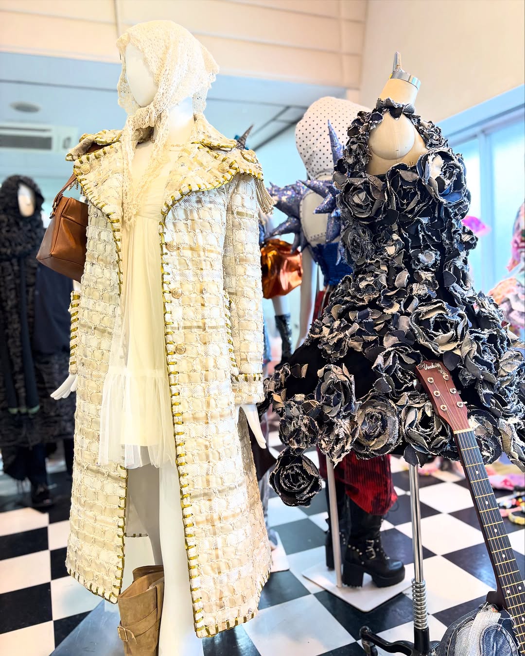 ファッションホールが展示会場へ!