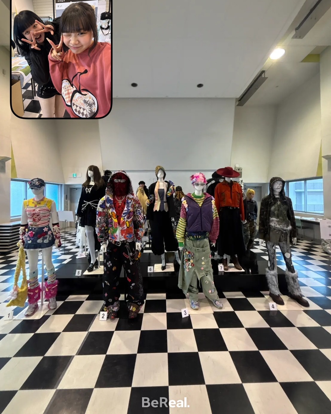 服飾学生のBeReal.を公開！