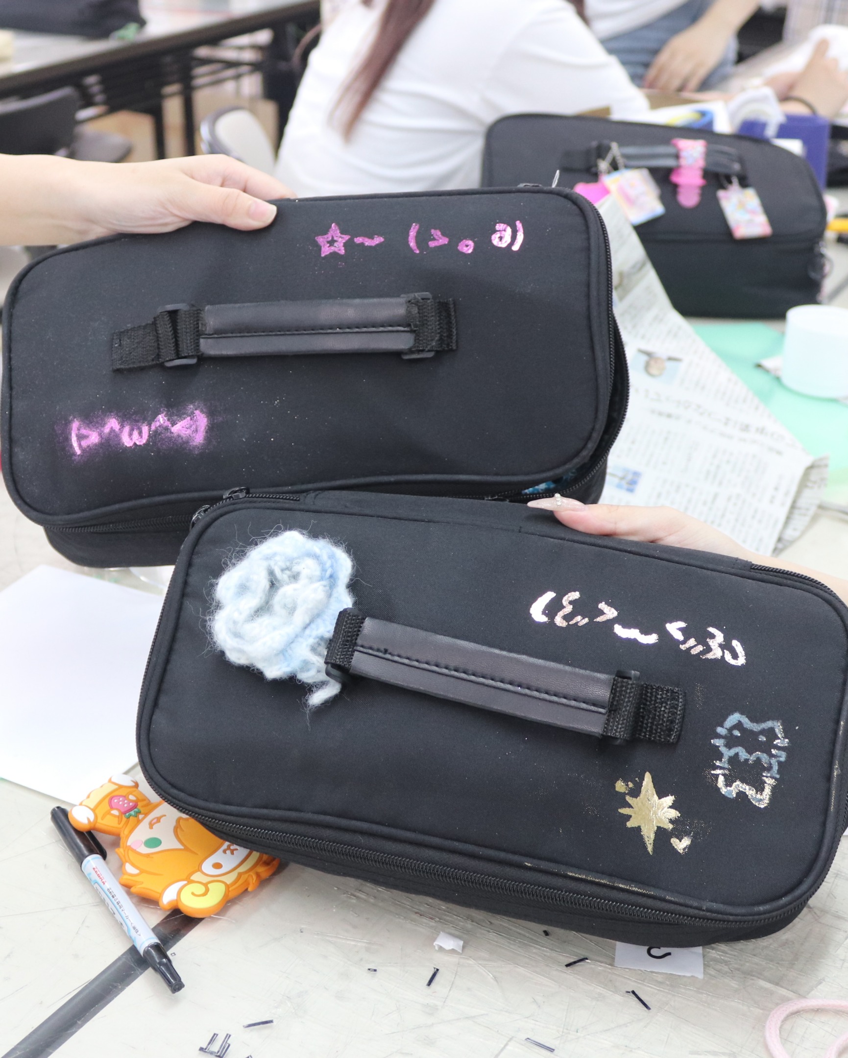 素材学の特別授業「箔プリント」を実践！